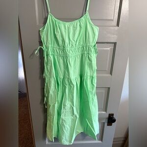 Universal Thread Women’s Green Dress